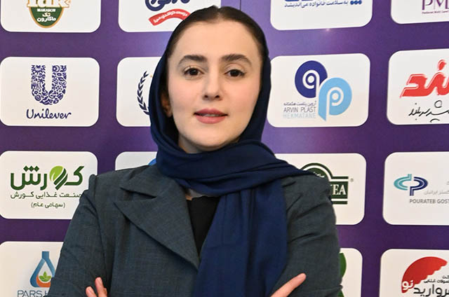 فرناز رضایی