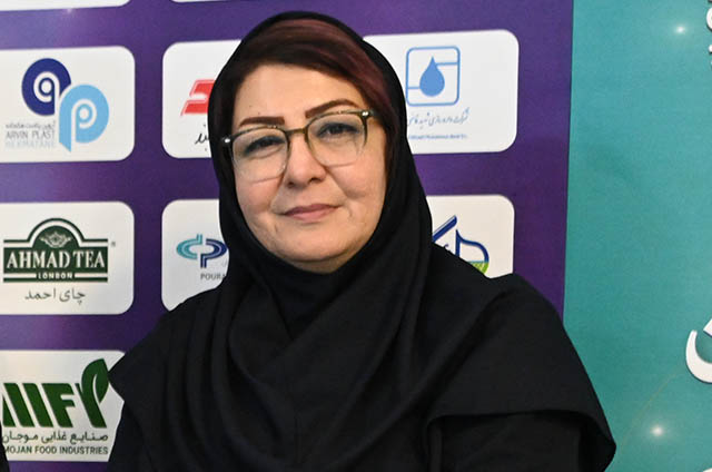 منیره تقی پور